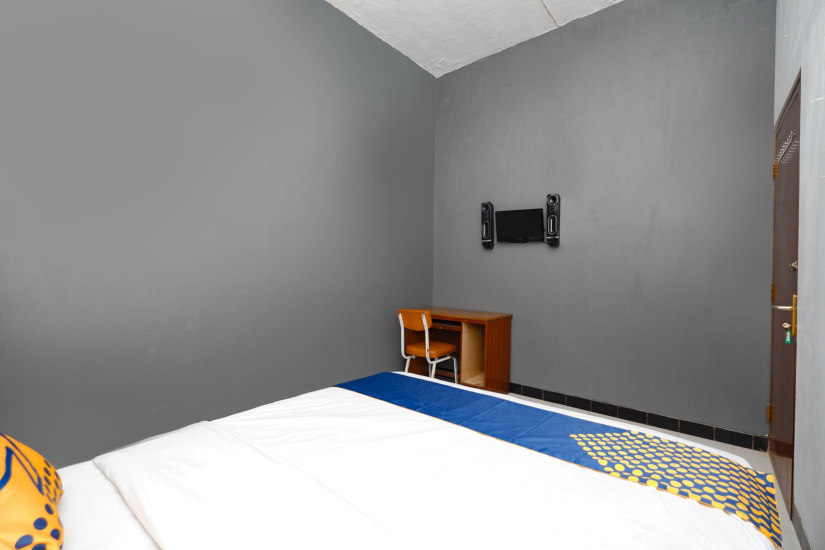 Oyo 2240 Simpang Tujuh Residence Kudus Екстер'єр фото