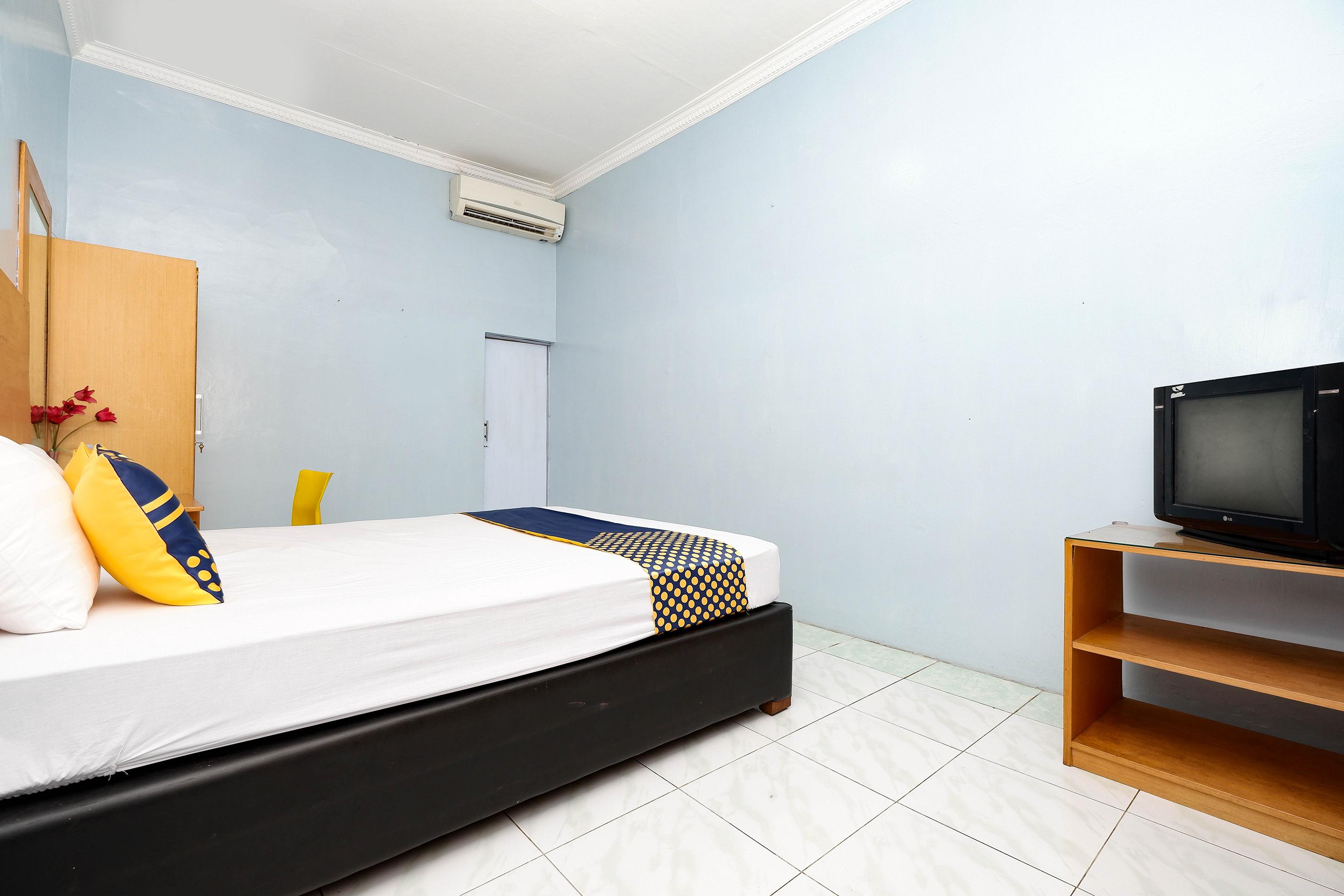 Oyo 2240 Simpang Tujuh Residence Kudus Екстер'єр фото